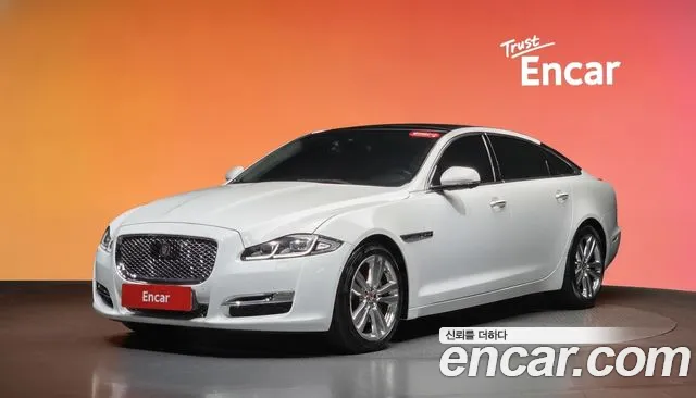 Jaguar XJ — экстерьер