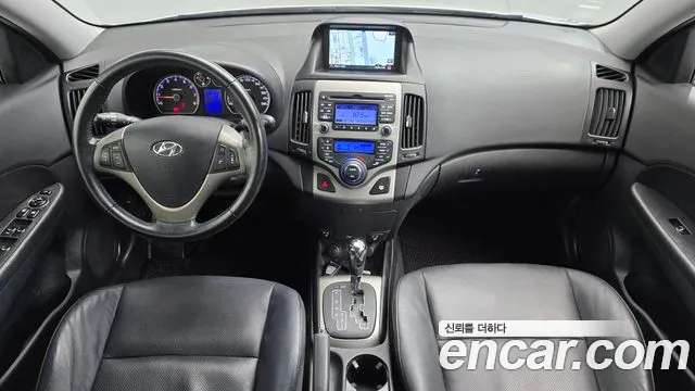 Hyundai i30 — интерьер