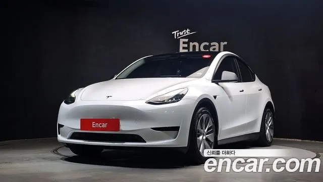 Tesla Model Y — экстерьер