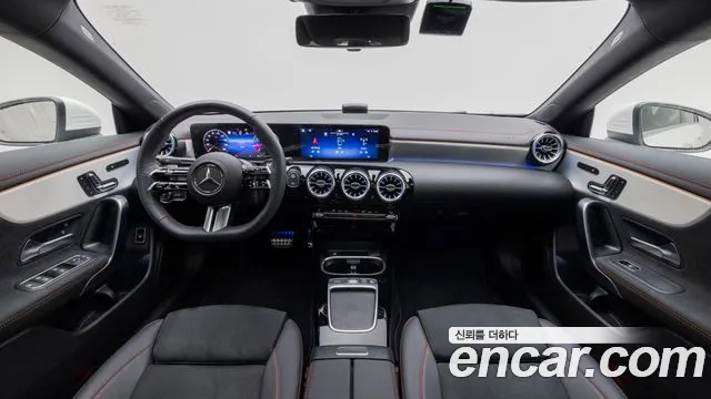 Mercedes-Benz CLA-класс — интерьер