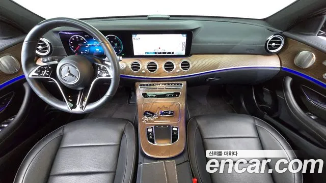 Mercedes-Benz E-класс — интерьер