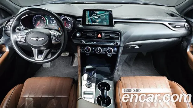 Genesis G70 — интерьер