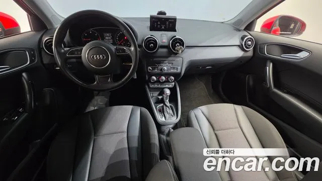Audi A1 — интерьер