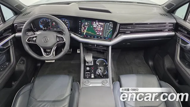 Volkswagen Touareg — интерьер