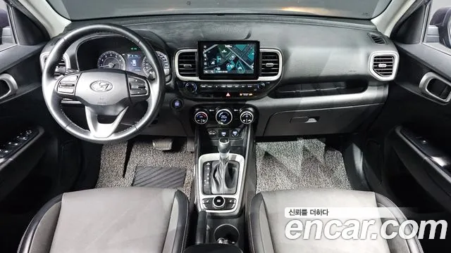 Hyundai Venue — интерьер