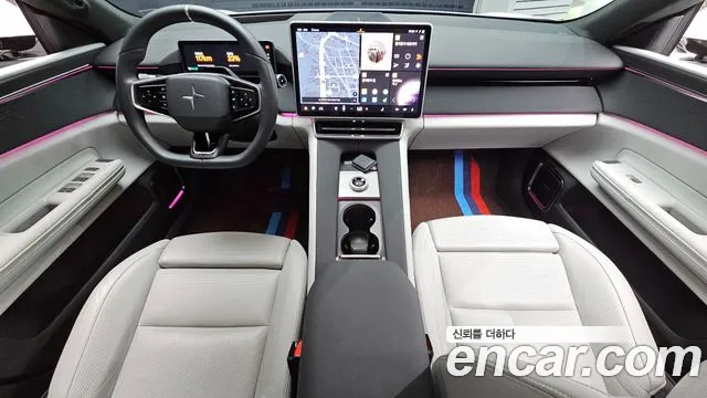Polestar 4 — интерьер
