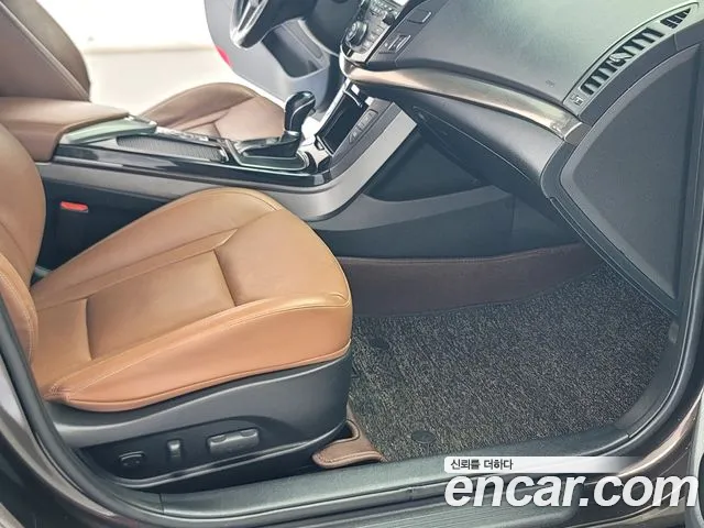 Hyundai i40 — интерьер
