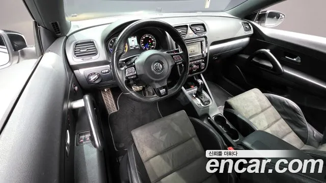 Volkswagen Scirocco — интерьер