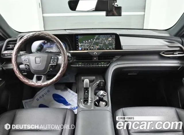 Toyota Crown — интерьер