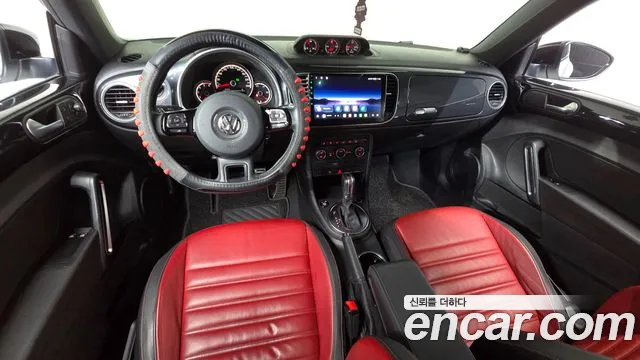 Volkswagen Beetle — интерьер