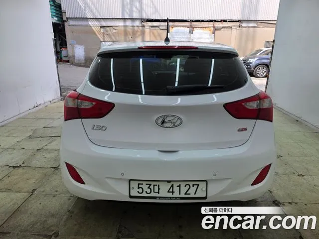 Hyundai i30 — интерьер
