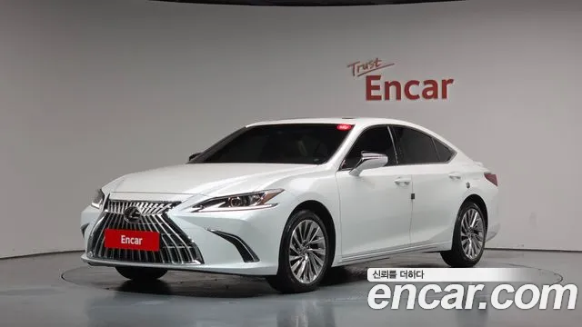 Lexus ES — экстерьер