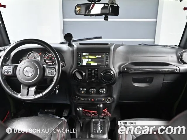Jeep Wrangler — интерьер