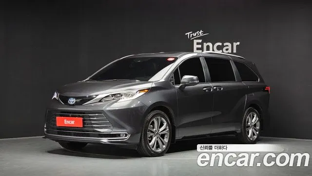 Toyota Sienna — экстерьер