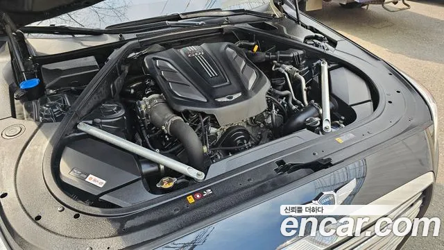 Genesis EQ900 — интерьер