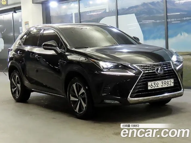 Lexus NX — экстерьер