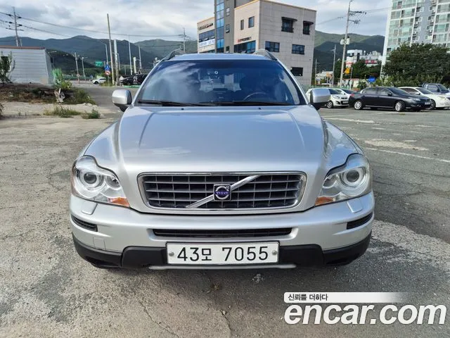 Volvo XC90 — экстерьер