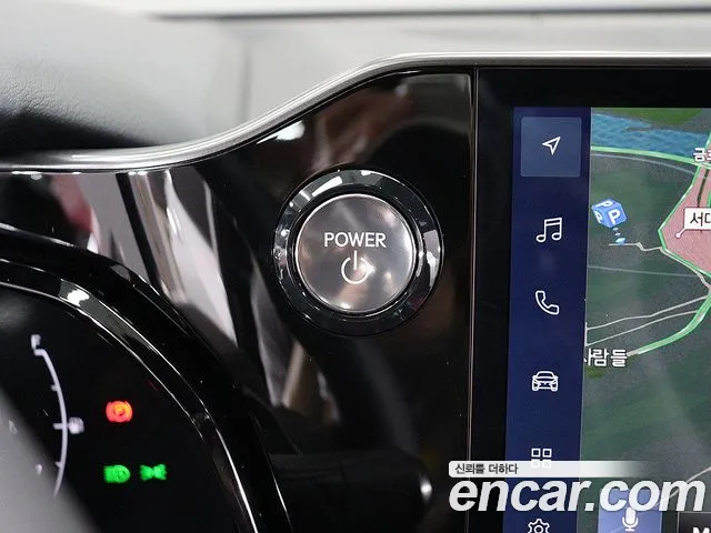 Lexus NX — интерьер