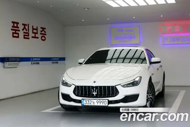 Maserati Ghibli — экстерьер