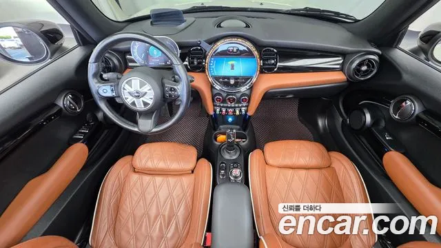 MINI Cooper Convertible — интерьер