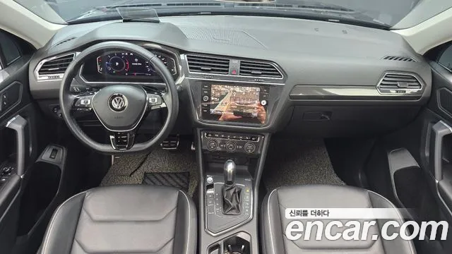 Volkswagen Tiguan — интерьер