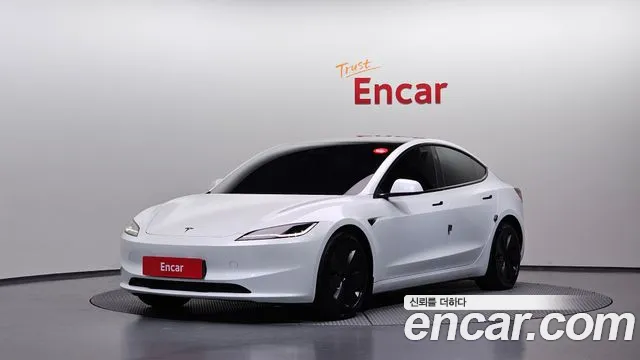 Tesla Model 3 — экстерьер