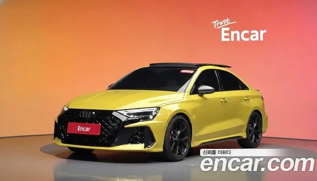 Audi RS3 — экстерьер