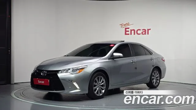 Toyota Camry — экстерьер