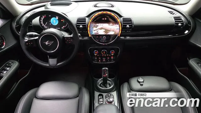 MINI Clubman — интерьер