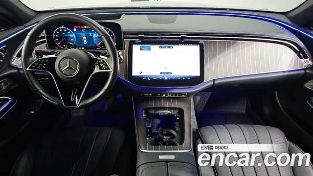 Mercedes-Benz E-класс — интерьер