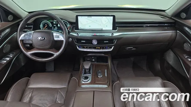 Kia K9 — интерьер