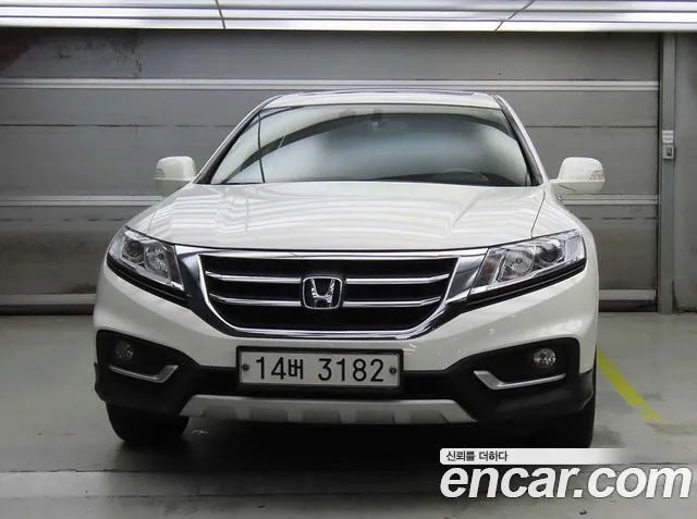 Honda Crosstour — экстерьер