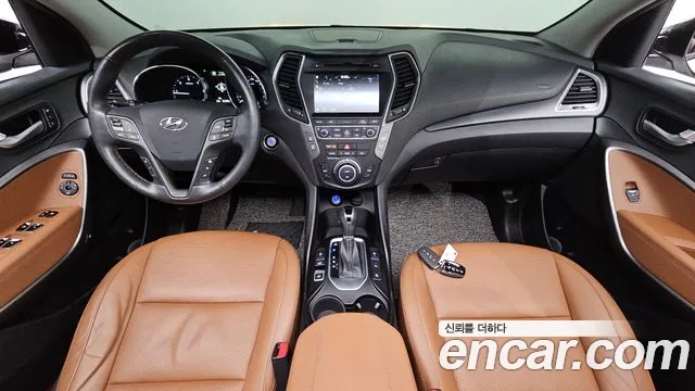 Hyundai Santa Fe — интерьер