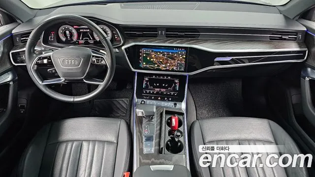 Audi A6 — интерьер