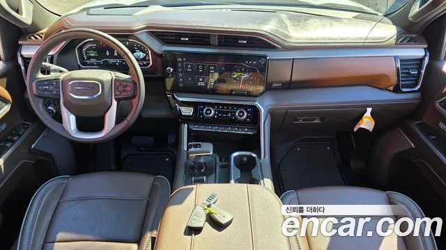 GMC Sierra — интерьер
