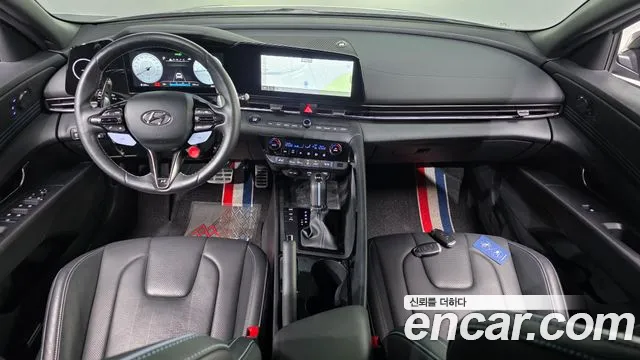 Hyundai Elantra — интерьер
