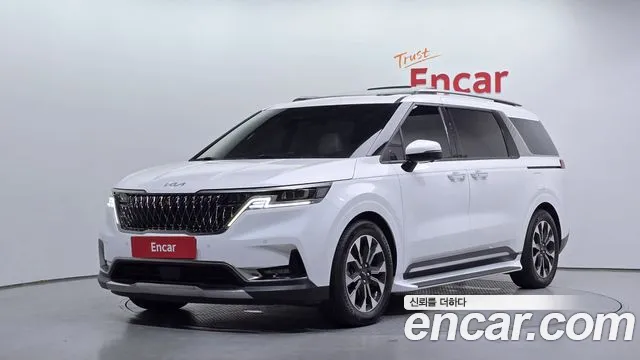Kia Carnival — экстерьер