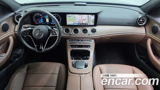 Mercedes-Benz E-класс — интерьер