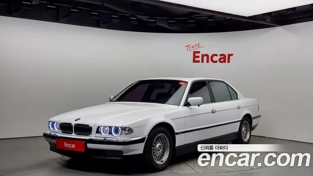 BMW 7 серия