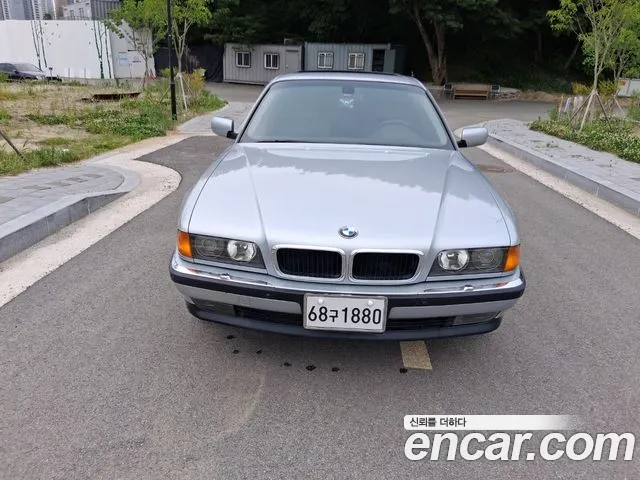 BMW 7 серия
