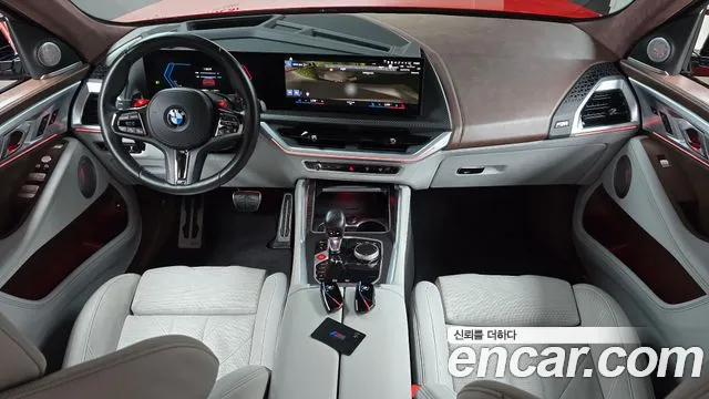 BMW XM — интерьер
