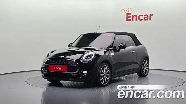MINI Cooper Convertible