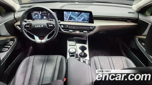 Kia K8 — интерьер