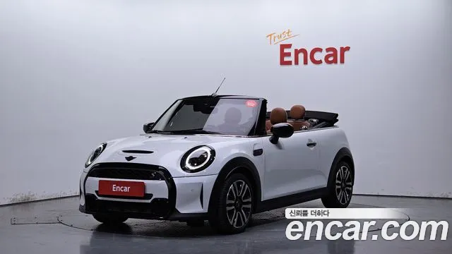 MINI Cooper Convertible