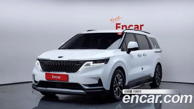 Kia Carnival — экстерьер