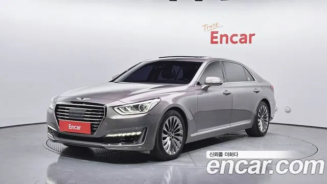 Genesis EQ900