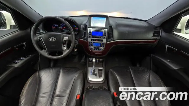 Hyundai Santa Fe — интерьер