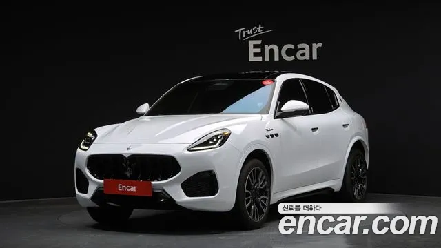 Maserati Grecale