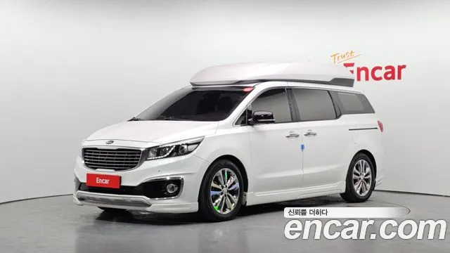 Kia Carnival — экстерьер