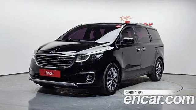 Kia Carnival — экстерьер